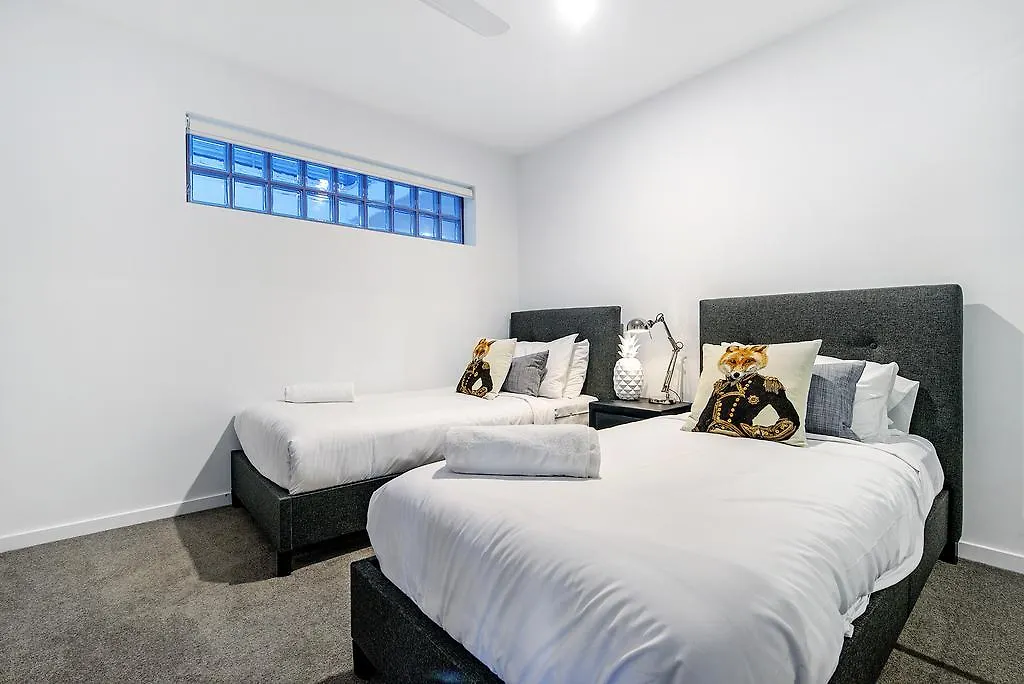 Waterford Private Apartments 黄金海岸
